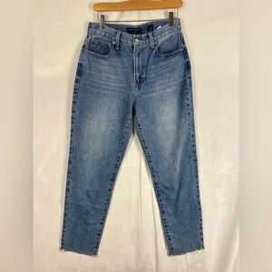 LUCKY BRAND‎ Drew Mom Jeans Size 6/28 Blue High Rise Straight Leg Cotton